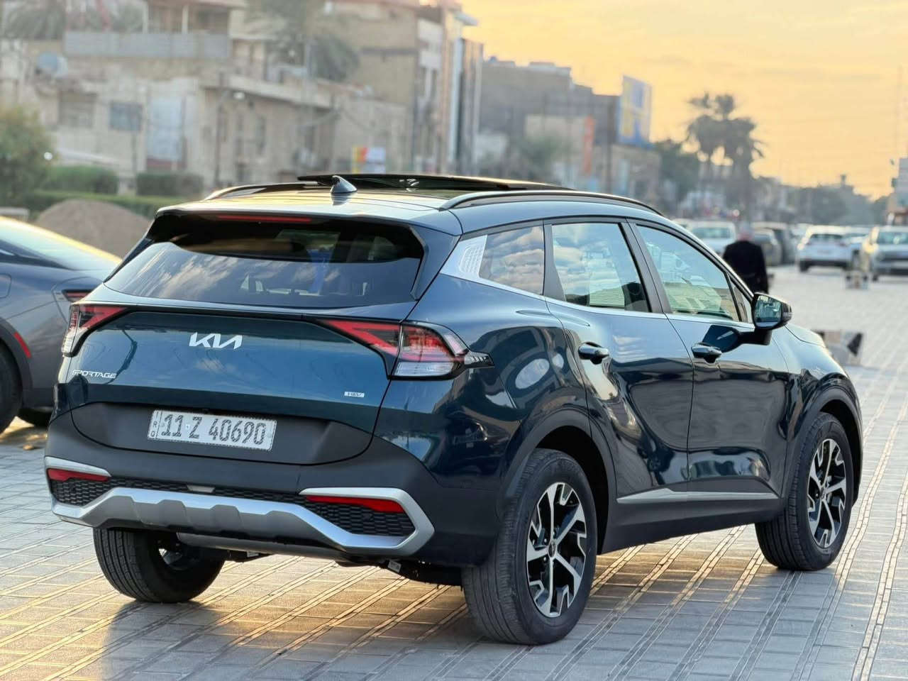 ﷽
السلام عليكم سبورتج 2025  EX هايبرد  وارد امريكي 

حجم المكينه : 1600 تيوبو + نظام هايبرد     

             ماشيه : 1700 ميل   

           الايرباك : دركه فقط 

الضرر : صبغ جاملغ وباب يمنه فقط 

 

           

#المواصفات

1. شاشه كبيره

2. بصمه

3. شحن وايرليس

4.تشغيل عن بعد 

5. كامرا

6. رادارات جانبيه

7. رادار امامي

8. لايتات لد 

9. بكلايت لد 

10. كشنات جلد ابيض

11.هيترات بالكشنات

12. ويل كب 

13.اشاير بالمري

14.كيجات دجيتل 

15. قطعتين تبريد 

16. تبريد بيانو 

17. تحكم 

18. نظام سبورت ايكو عادي

19. فور ويل 4x4

20.ايقاف ذاتي اوتو ستوب

21.حساسات خلفيه

22. اوتو هولد 

23. نظام منحدرات 

24. كشن السايق كهرباء

25. بنوراما

 

السعر : 218$ و بيه مجال للطيبين

تفاصيل اكثر هذا رقمي *********** تحياتي 

مكاني بغداد الزعفرانيه بغداد, العراق
