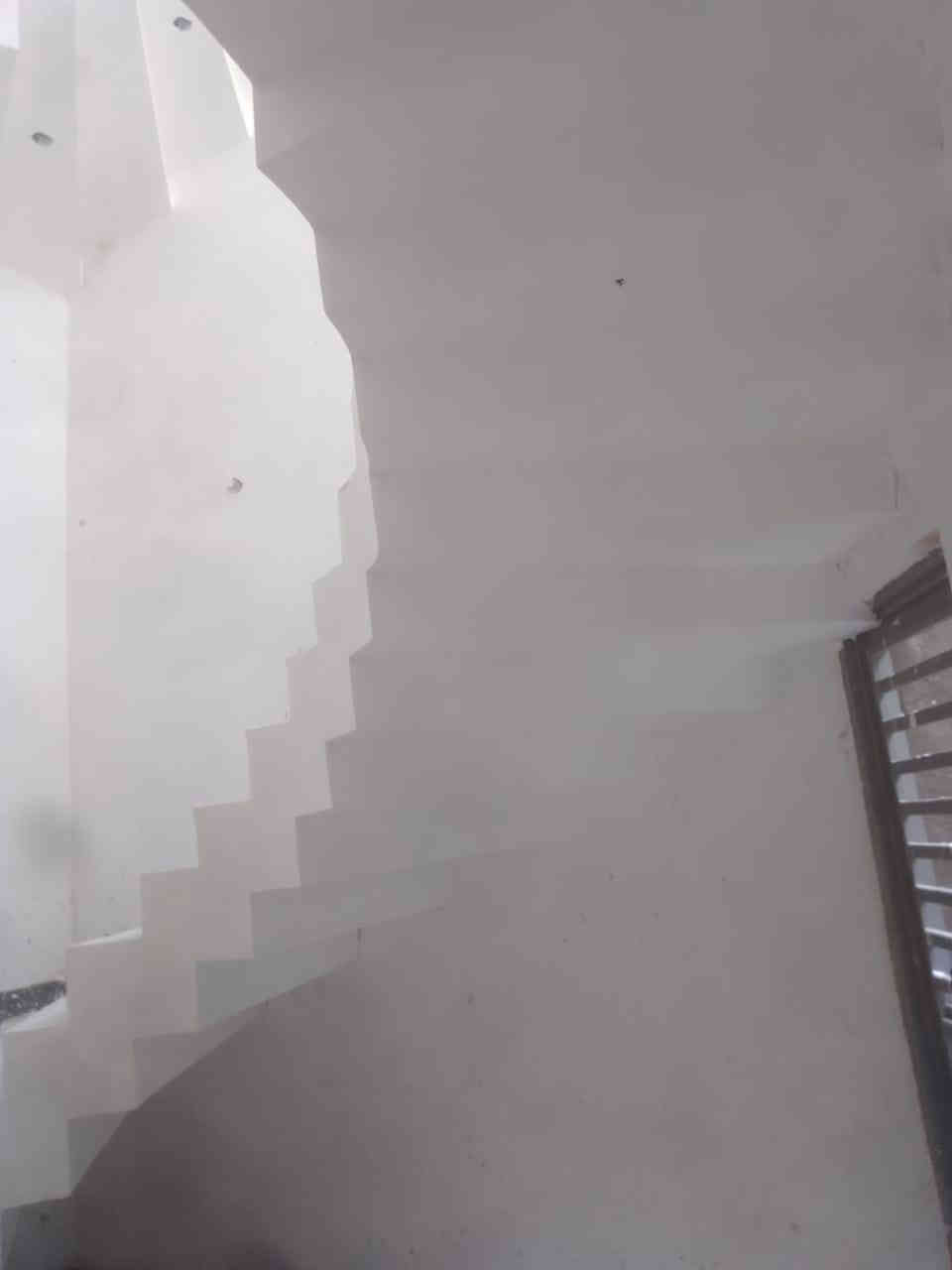 لبخ بياض معجون صبغ عمل واجهات ترميم 
البصره 
شط العرب 
***********
