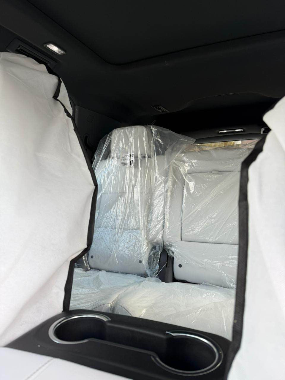 سلام عليكم تاهو موديل 25 ماشية 29 الف بغداد. جديدة مغلقة ببي أف بريميرا اعلى مواصفات وفول الفول السعر. المطلًوب 69 الف مكانهه السيدية 
*********** بغداد, العراق
