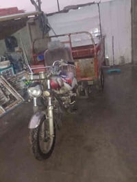 شباب ستوته للبيع مديل 2016 اوراق 900 وبيه مجال هاذه رقمي ومتوجد خاص 07...