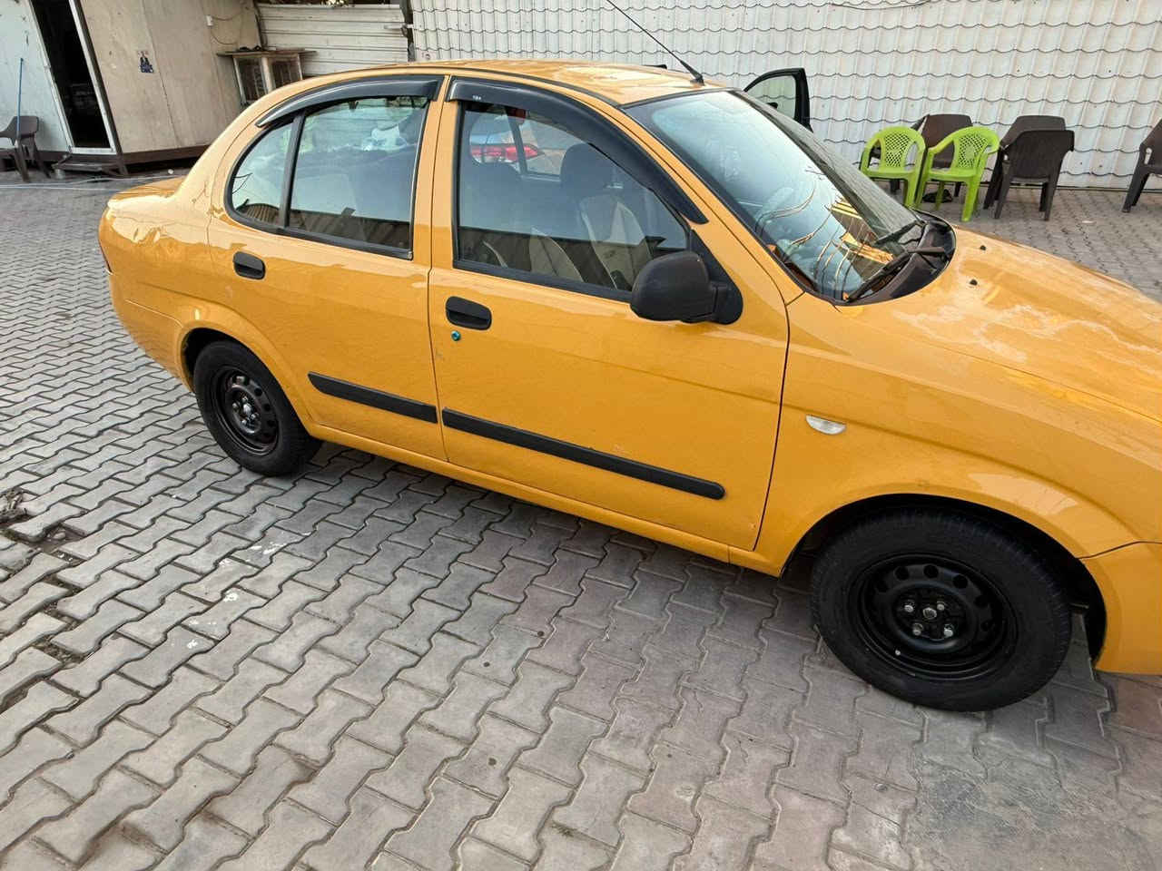 السلام عليكم
طيبه موديل 2016 سياره ماء شاء الله نضيفه 
سياره بيه قطعتين صبغ جهت  السايق بله دواخل 
سياره جاهزة من تبريد جديد ما صار سبوع من سويته 
سياره ما تصرف عليه شي واني خادم 
سياره عارضه 37 وبيه مجال شي بصيط 

***********
