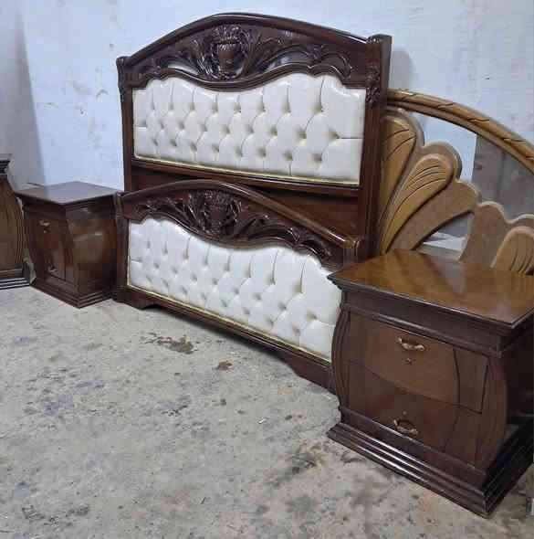 اليدور تحفه فنيه تالكه يم الموسوي يعلن معرض الموسوي عن وجود غرفه موديل سلايت سندانه نوم صاج نظام تركي شغل عراقي درجه اوله نقش زان مصري ارتفاع الكنتور مترين و30مجرات حفر سجه لون جوزي عل بندقيه اي استفسار خاص او الاتصال ***********
***********واتساب
