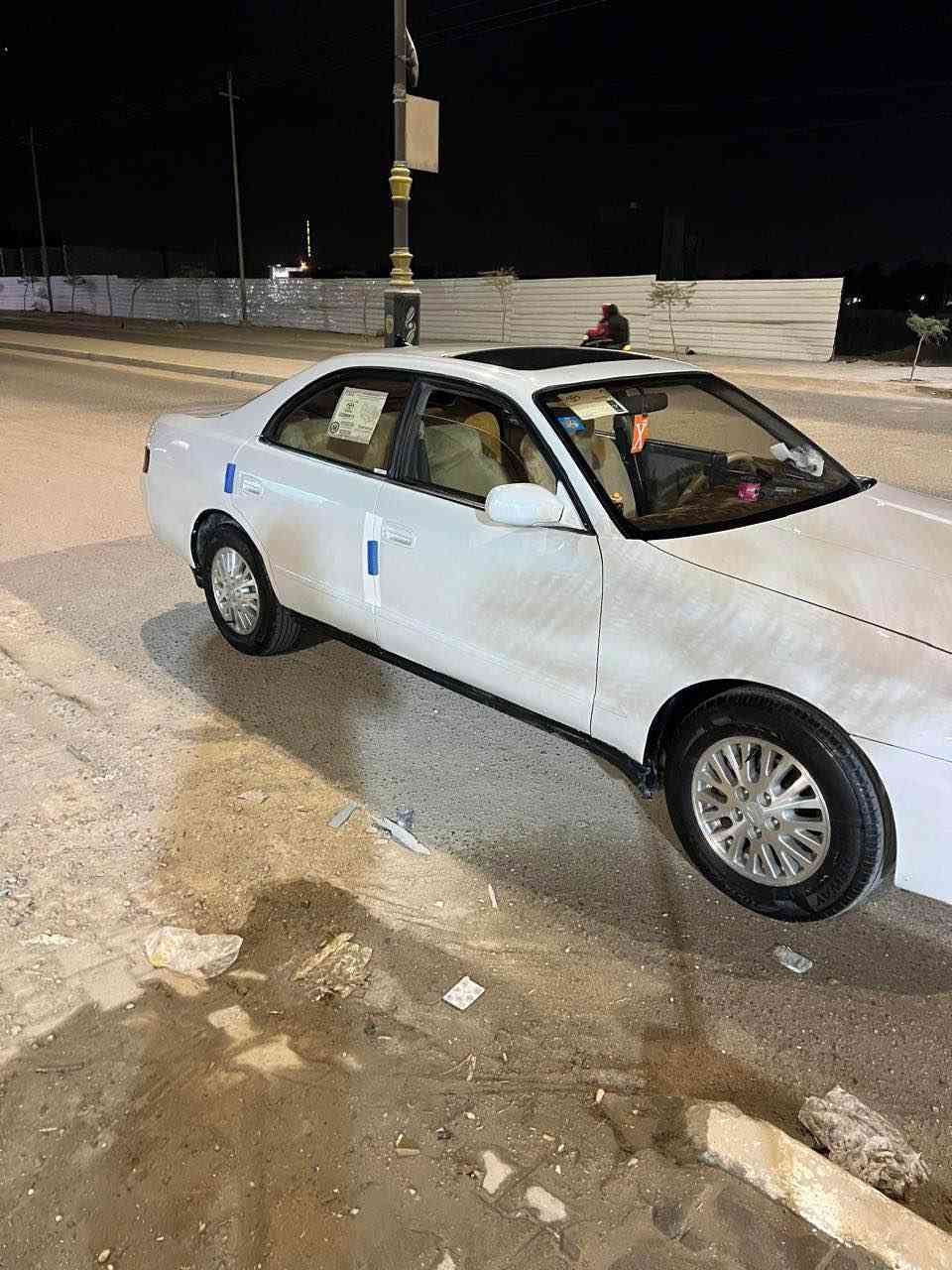 السلام عليكم شيزار للبيع مصبوغه بيه ضربه جاملغ الخلفي  صفحت سايق رقم بصرة انكليزي بسمي تحويل ثاني يوم مكينه ٢٥٠٠ كير حداده خير من الله احله من الصور مكان سيارة البصرة الابله شارع٢٩ السعر ٥٨ وبيه مجال للأستفسار *********** شط العرب, البصرة
