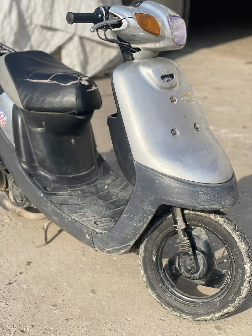 متطور بوتين شرط تحريكه نار  يشتغل سلف وأرمنيا شغاله السعر ٢٢٥ بي مجال بصيط موصل الايمن العبور رقم الهاتف ***********كورك    زين ***********
