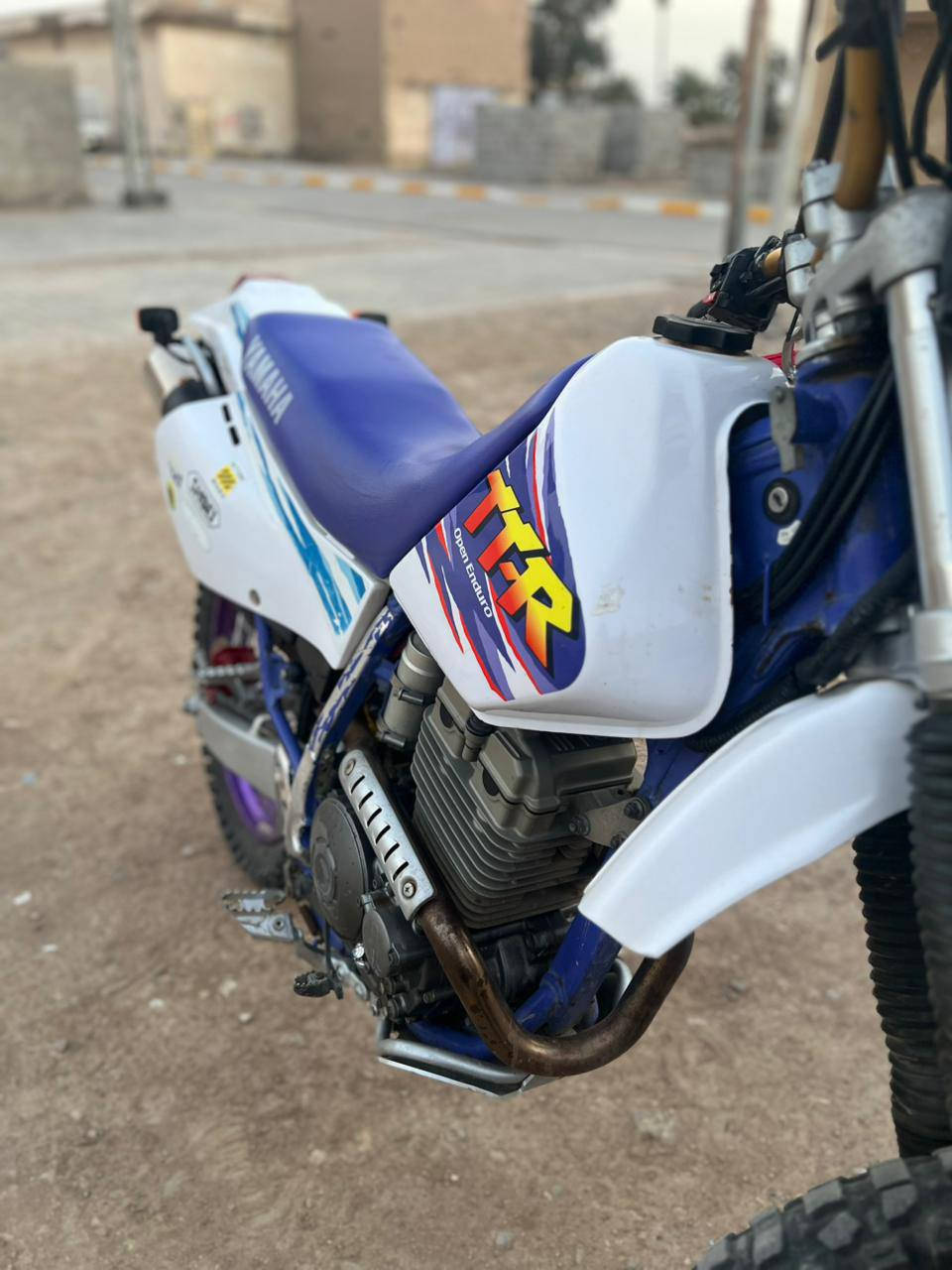 السلام عليكم قفاز ياباني هوندا مكفوله كفاله عامه دراجه كلش حلوه ونضيفه (واسط قضاء شيخ سعد) السعر 20وبيه مجال مكلف بلنشر هاذ رقم صاحبه وتصال ***********
