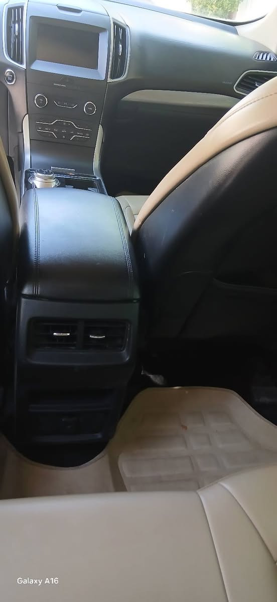 فۆرد ئیدج ٢٠١٩ ئێس ئی ئێڵ
Ford edge sel 2019
فول فول تەنها پانۆراما نیە
بێ بۆیاخ  و بێ سارد و بێ پارچەی گۆڕاو 
دەبڵ ئەکسل
کوشن چەرم
ناو زەرد بیلادی شەریکەیە 
دوو کوشتنی پێشەوە هیتەر و کارەبایی .
مەکینە ٢٠ تۆربۆی چوار بستۆنە
هەر چوار دەرگای لەمسە
هەرچوار ئاوێنەکە حاسەیە
گێڕ ماوس ( ڤۆلیوم )
بڕێک بەسمە
٤ تایەی تازەیە
تازە ڕۆنی مەکینەو ڕۆنی هایدرۆلیکی گێڕ گۆڕاوە
سەنەوی 2031
هەموو ئێرباگەکانی شەریکەن
هەموو گڵۆپەکانی پێش و پشتی شەریکەن
شاشەی sync 3.4 فول فول ئەبدەیتە
نەخشەی عێراق و هەرێمی کوردستان بە فول کوالێتی بە android auto و apple play
ئۆتۆ ستۆپ و ئۆتۆ ستارت
تازە پاتری بۆ دانراوە 
هەرچوار دەوری ڕاداری شەریکەیە
دوو ئاوێنەکەی ڕاداری شەریکەیە 
ڕەقەمی شانسی
2FMPK4J98KBB49248

*********** فایبەر - واتساب 
*********** حلبجة, السليمانية
