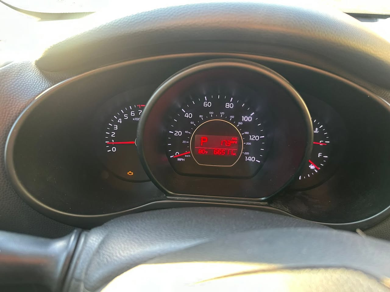 سلام عليكم
كيا سول ٢٠١٨ سوده
سياره مواصفات Base 
( شاشة ، كامره خلفية ، تحكم ستيرن جهتين ، وضع الـ ECO ، مكينه ١٦٠٠  ) 
سياره كلين تايتل ( بدون اي حادث ) و صور امريكا موجوده بالمنشور 
ممشى السياره ٦٦ الف 
سياره نظيفة جداً ، مكفولة كفاله عامه ( صدر ، مكينه ، شاصي و كشر السيارة كلش نظيف )  السعر : ١٣٠$ 
للاستفسار : *********** 
***********
