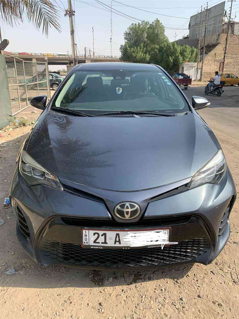 السلام عليكم كورلا موديل 17 السياره ماشيه 64 الف وارد امريكي ستيراد خاص مكفول كفاله بيه هنا صار صبغ ربع الدوسه 
رقم شمالي مميز بسمي تريد تحويل وكاله تدلل صور السونر بالمنشور عارضه 135 بيه مجال حك الجيه 
***********
