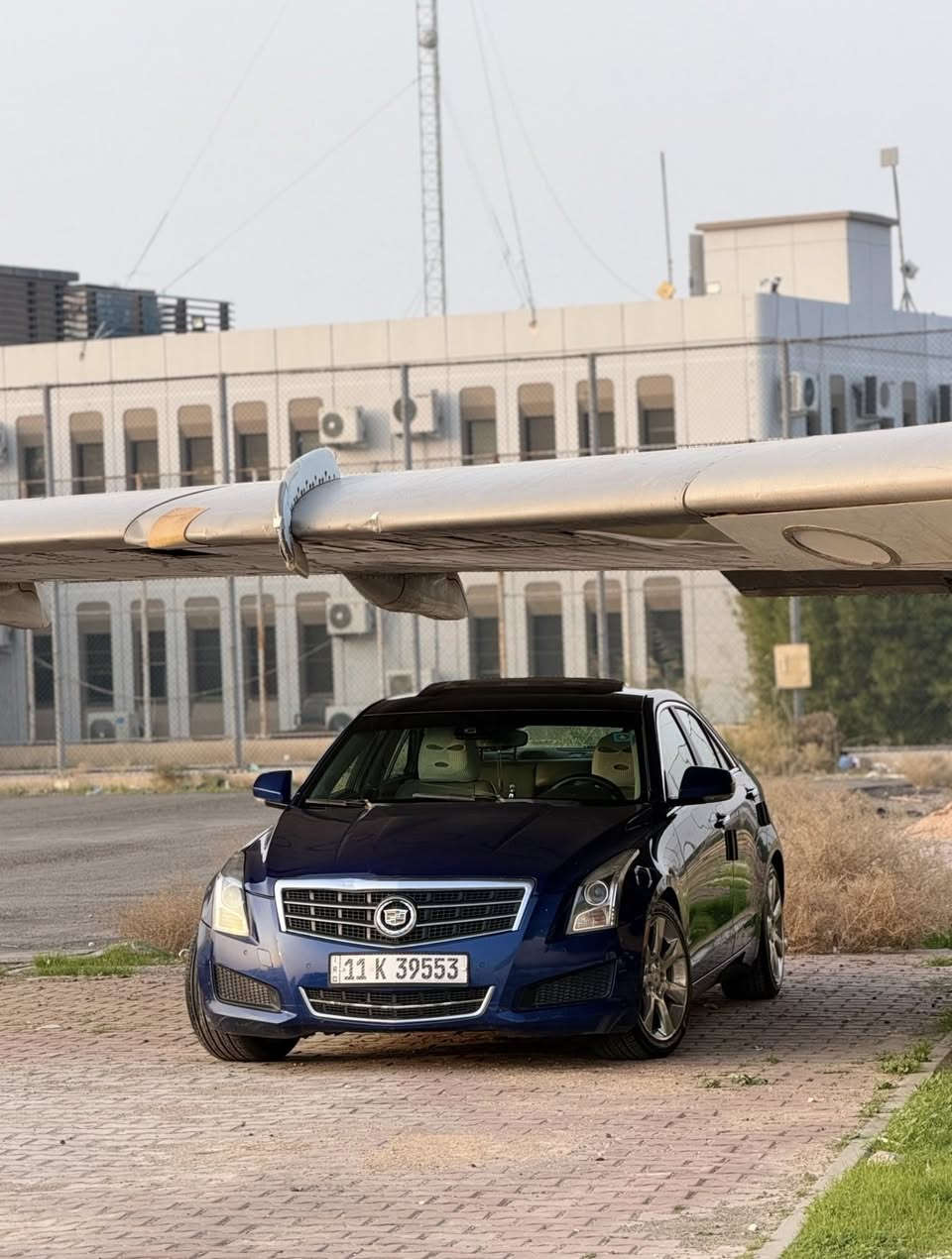 للبيع  او المراوس بجالنجر من ٢٠١٥وفوك
كاديلاك ATS  2013 فول فول 
مواصفات لاخير  ......
محرك 2500 
بدون تيربو المرغوب ....
كلشي مامشتغل بالدشبول 
مسويلها ادامة كاملة يعني تنساها

 كلين تايتل بدون حادث فقط سرقة جامات بس السياره مخزنه فصار بيها جراد فصار بيها اماكن فقط رش بدون دواخل كير مكينة كفاله عامة ❗️

مخزنه السياره جانت 
جانيها ٥سنين وخير من الله ماشية فقط (٨٥ )الف كيلو يعني بالنسبه لموديلها (زيروو) 

السيارة شايفين الربع دينار متذبون عليها السياره والله اطي بيها تراي للسعوديه لان اني مجهزها على اخر حباية ....
السيارة بعد احلا من الصور حييل جديدة وبالخير علياخذها 
والسياره الي يكلي غراضها ماكو وغاليه 
بالكاضميه غراضها كلها هناك وبفلس ونص لان سياره متعطل اني يمي ٥ سنين دهن وبانزين .....

السياره كله بانزين سوبر ومحسن 
بس هيه تمشي على العادي 
بس اني احب احافض عل شغله 
واليجي حيشوف بعينه 
...........
السيارة فول مراصفات لاخيرر

فتحة / بصمه / تشغيل عن بعد / بصمة ابواب/ رادارات / حساسات امامي وخلفي / كشنات كهرباء وبيها تبريد وتدفىة /  شاشة تيسلا / السيارة مصروف عليها هوايه.....
بيها صدر جديد وعندي صدر بالبيت بعد بالكارتونه يعني انطيك بيها صدرين 

رقم بغداد الانكليزي الجديد باسمي شخصيا هزة جديده ميحتاج تفوتها هزة .......
السعر. ١٢٧. 
المكان بغداد الاعضمية 
***********
