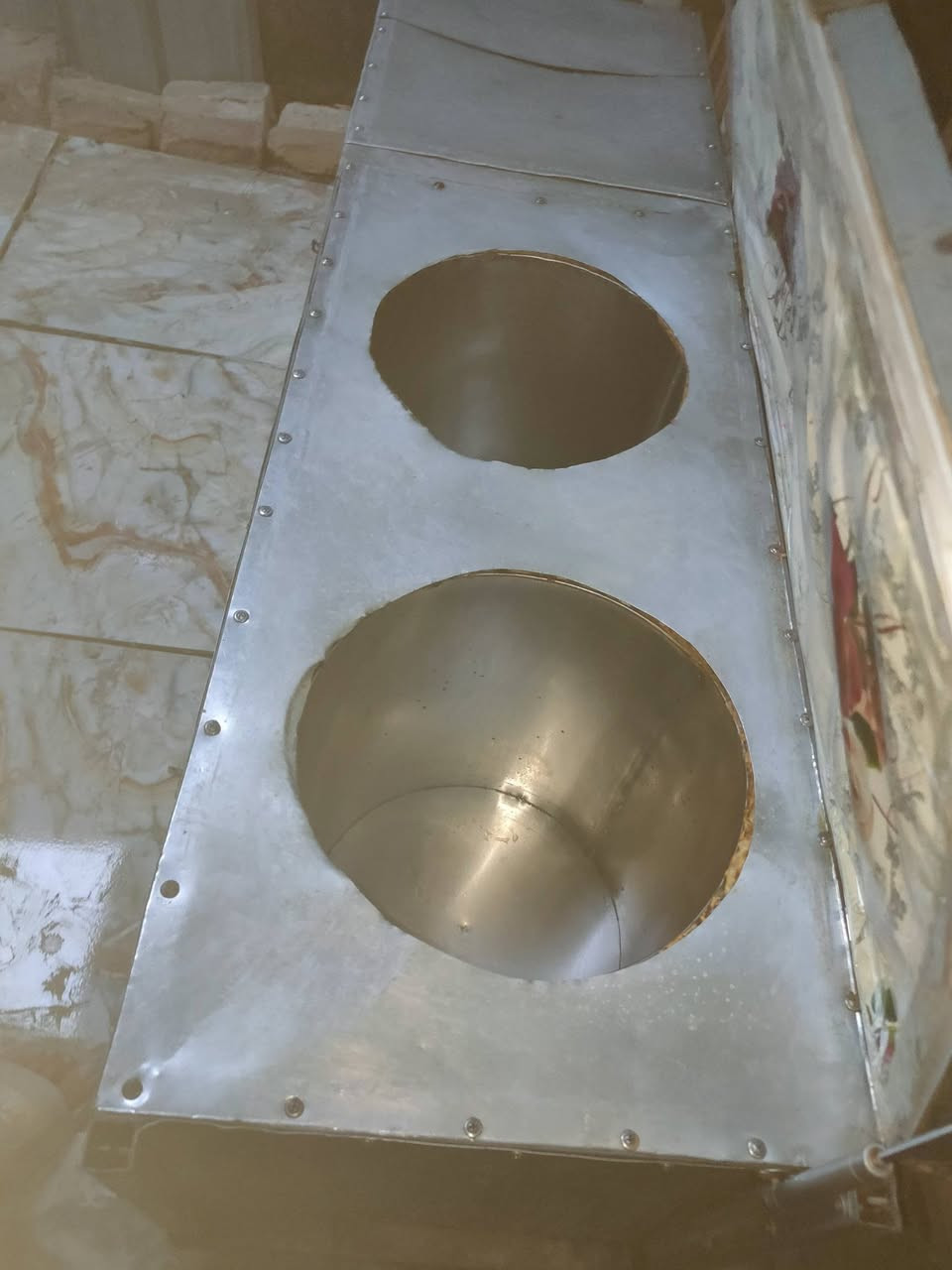 للبيع مكينه ازبري تنحط باستوته او كبال مدارس او بالسوك او كبال متنزهات  المكينه نضيفه عوزله فقط ماطور مالت ثلاجه احواضه اصليه ثقيل سل ستيل غذائي  سعر ٣٥٠ وبيه مجال ان شاء الله 
النجف الاشرف حي الوفاء


**إذا كنت صاحب هذا الإعلان وتريد حذفه لأي سبب، رجاءا أرسل رسالة إلى الدعم الفني**