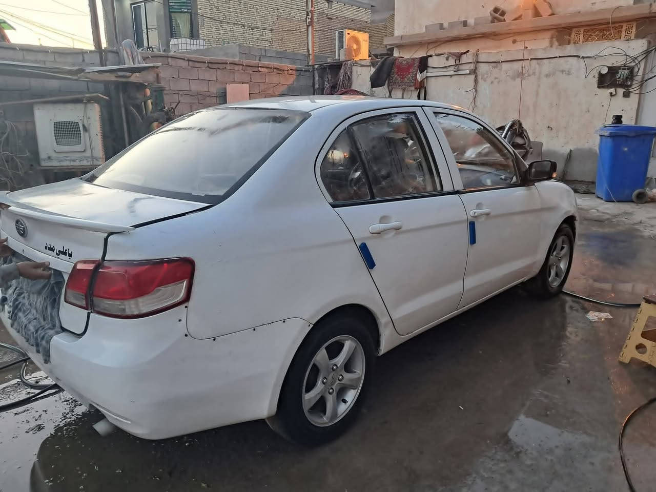 فاو N5موديل ٢٠١٦ للبيع سياره جاهزه تدفئه تبريد ابيع بدون رقم السعر8ورقه وابيعها كوم حديد ادوات والشراي يتصل ***********٩
