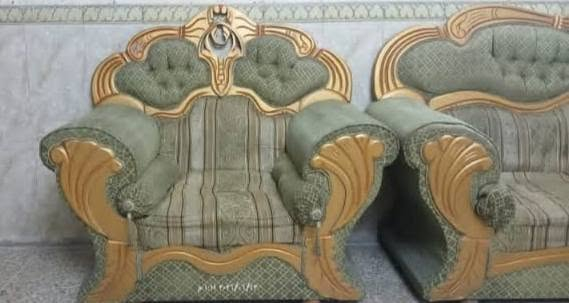 تخم للبيع اخو جديد شراي يتصل
***********

