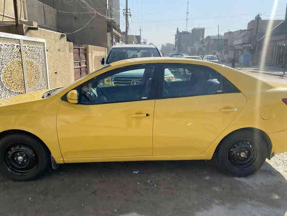 فورتي 2011
سيارة جاهزة 
مابيها اي نقص 
تخم تاير 
صدر 
صبغ جديد 
حادث امريكا 
باب وجاملغ شوية خلف سايق
دوشمة جديدة 
تبريد جديد 
كهربائيات كاملة
السعر 92 بيها مجال 
***********
العنوان الامين
