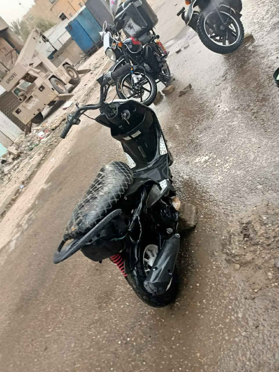 السلام عليكم 
ماكس عدله بوشه 49 ابلاد مكينه برغي ممفتوح بيهة شلعه ومعدل تشك الگاع بيهة ويل نجمه رياضي وبيهة كلجات رياضي وبيهة يدات بريك رياضي 
الدراجه مال لعب بس تكدر تاخذهة تكمل كفراتهة وتخليهة الك ما توكفك ابد لا تبخير ولا دخان ولا تنقيص نهائي 
السعر (425) وبيهة مجال 

اكفلك سرقة وكلشي الي اتريده وتجي تاخذهة من باب البيت 

العنوان زيونه خلف سنابل لبنان  
***********
