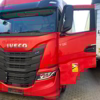 اللهم صَلِ على محمد وال محمد.💐 🍓. عرض مناسب.🍓 .. افيكو …. 4x2 …. موديل...