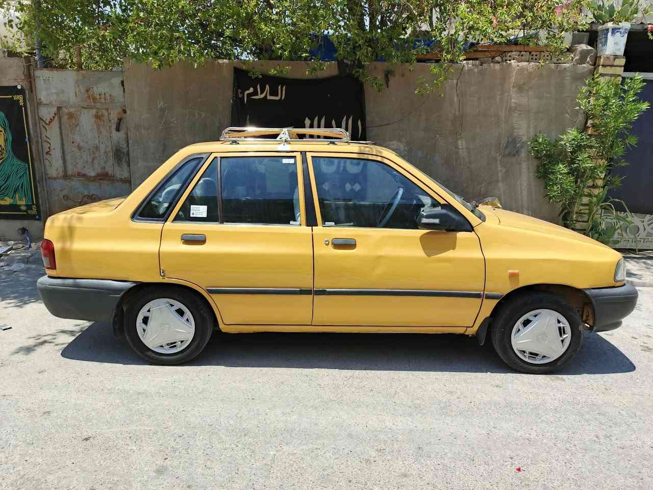 السلام عليكم
سايبه للبيع موديل 13 رقم سنويه جديد هزه جديده 2026
السياره أمانة لله جديده تجي وشوف تخم تاير جديد مابيه ضربه بس ماعده اليبلباب مكينه مامفتوحه جديده كهرباءيات كله شغاله رايده 35ورقه أو بيه مجال مكاني حي اور ***********
