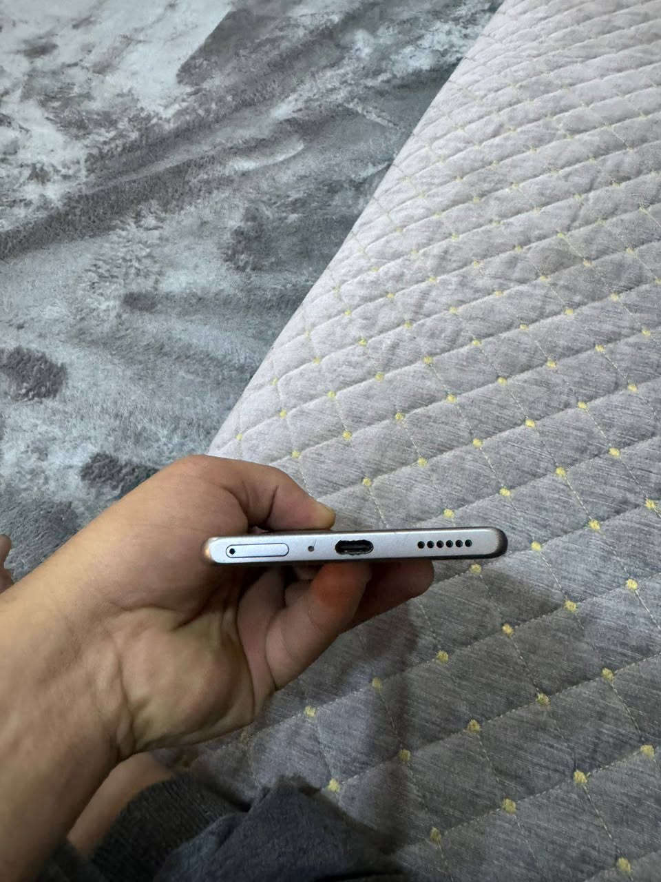 السلام عليكم
انفنكس نوت 50s  5g
جهاز غني عن التعريف
ذاكرة:256
عشوائية:16
شاشة :اموليد منحنيه 144هرتز
معالج:دايمنستي 7300 التميت 
كامرة: سنسر سوني 4k 
اماميه 4k
العاب :90 فريم ببجي 
بطارية: 5200
مكاني بغداد 
للبيع فقط سعر 270


**إذا كنت صاحب هذا الإعلان وتريد حذفه لأي سبب، رجاءا أرسل رسالة إلى الدعم الفني**