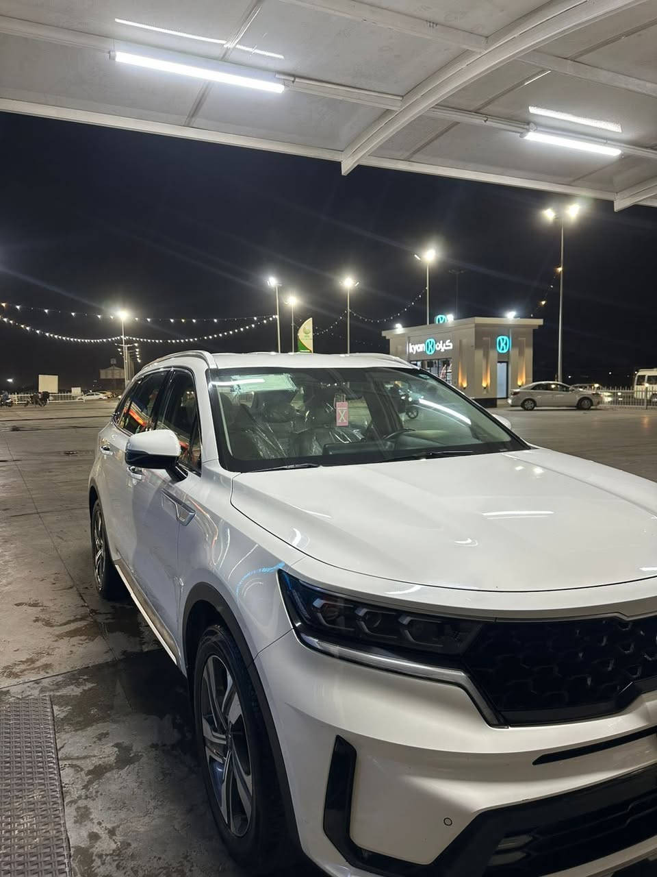 السلام عليكم 
سورنتو 2021 خليجي مكفول من الصبغ والبارد ٦ سلندر ٧ راكب فول موصفات عدا البنراما مكاني بغداد السعر ٢٤٧ وبيها مجال بسيط ***********
