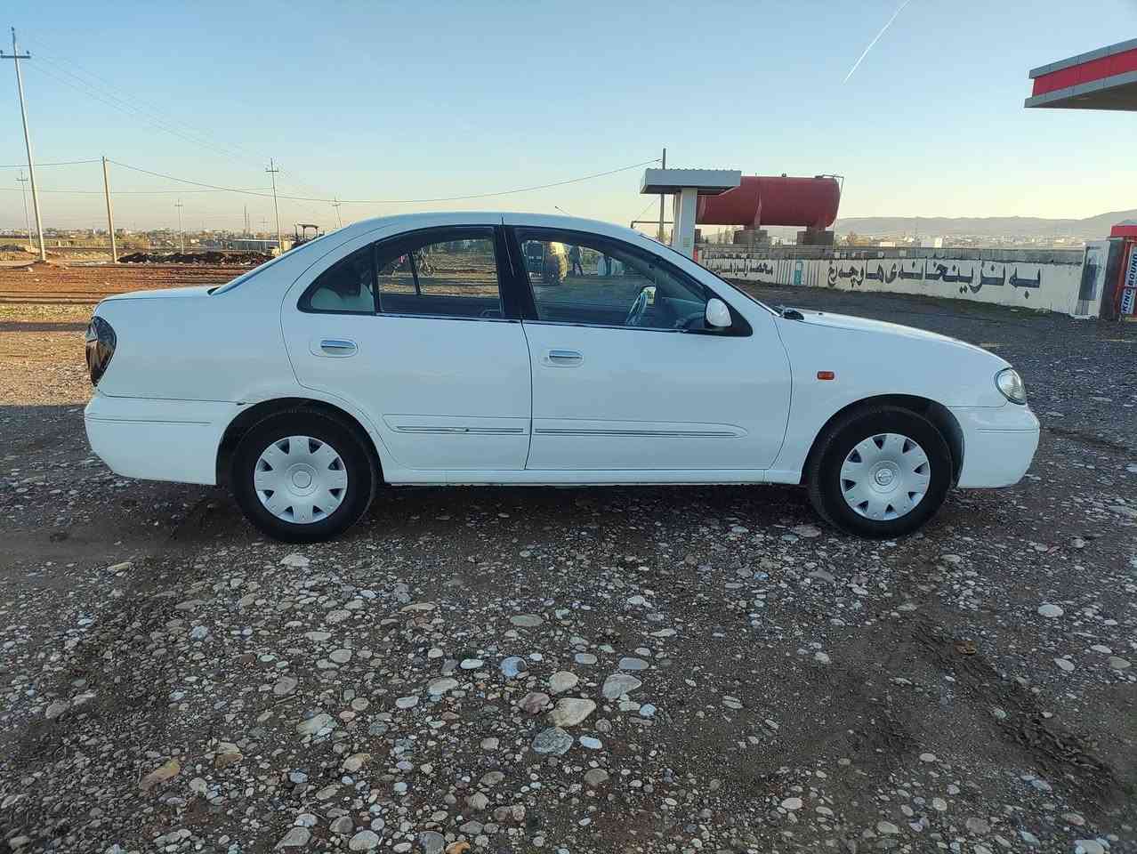 نیسان سه نی یابانی مۆ دیل 2009 تازە داخل بوە برا وە یە  نا زە رد گیر تۆ ما تیک گیڕو مە کینە و تە بڕیت سا ڕدوو گە ڕم لە گە ڵ سیوچ 4جام کا رە با  سە یا ڕە کە بێ دە عمو بێ لیدڕا و هە مو گیا نی بە شە رت سە یا رە لە و رە سما نە زۆڕ جوا نتڕە کا مل مە سرە ف کڕا وە هیچ نقوسانی تیدانیە و ما ڵی دۆ ستە سعری43گە ڵا
***********                 ***********
