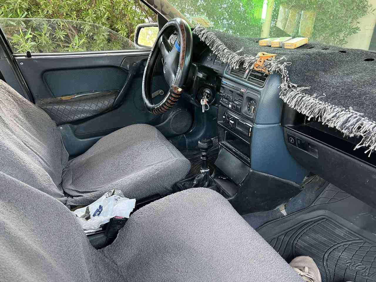 موديل 1992
حجم 16 
سنويه ساقطه 2025
السياره شرط التحويل 
سياره جاهزه 
السعر 32$
***********
مكاني كركوك
