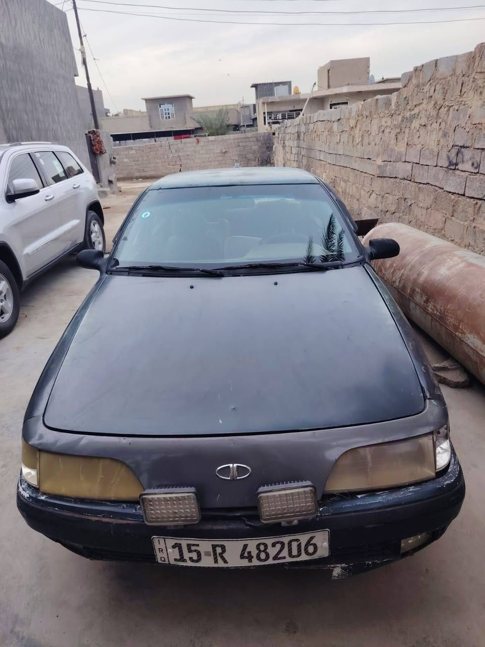 اسبرو موديل1993 رقم انكليزي سنويه باسمي كير ومحرك نضيف السعر15ورقه تحويل مباشر 
***********
***********
