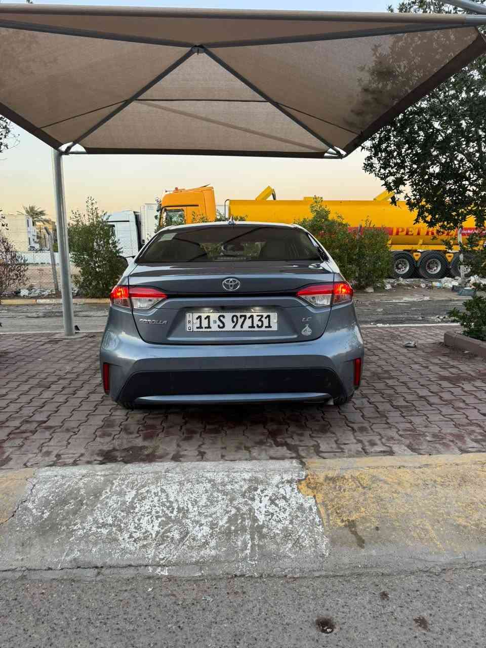 كورلا للبيع موديل ٢٠٢٠ وارد أمريكي محرك ١٨٠٠ سيارة جديدة وجاهزة محرك كير تبريد ثلج تخم تاير جديد كل نقص مابيها سيارة  حادثها مال امريكا باب السائق والبنيد مبدل بلادي وجاملغ الخلفي صبغ السيارة بدون دواخل سيارة شاشة كامرة حساسات رادرات تحكمات سايد بريك دكمه مثبت سرعه رقم بغداد الماني الجديد بسمي تحويل ثاني يوم سيارة بيها صبغ تلث قطع مال امريكا فقط سعرها ١١٣ ورقه ومكان السيارة بغداد البلديات ***********
