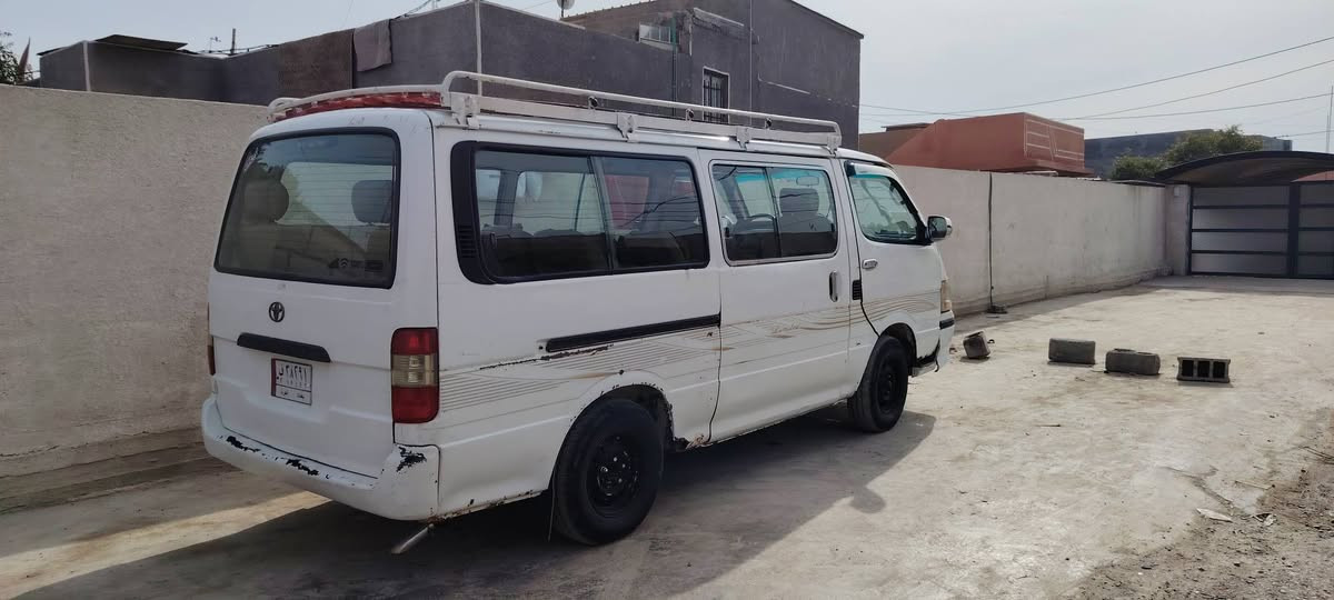 سلام عليكم..
جنبي مديل 2009 سياره خير من الله تجفيت جديد  سياره جاهزه سنويه 2029 دواخل نضيفه دوشمه نضيفه لا تبخير ولا تنقيص سياره حلووه كلش بس بيه خياسات شويه..السعر47 او بيه مجال حق الجيه مكان معامل رقم. ***********
