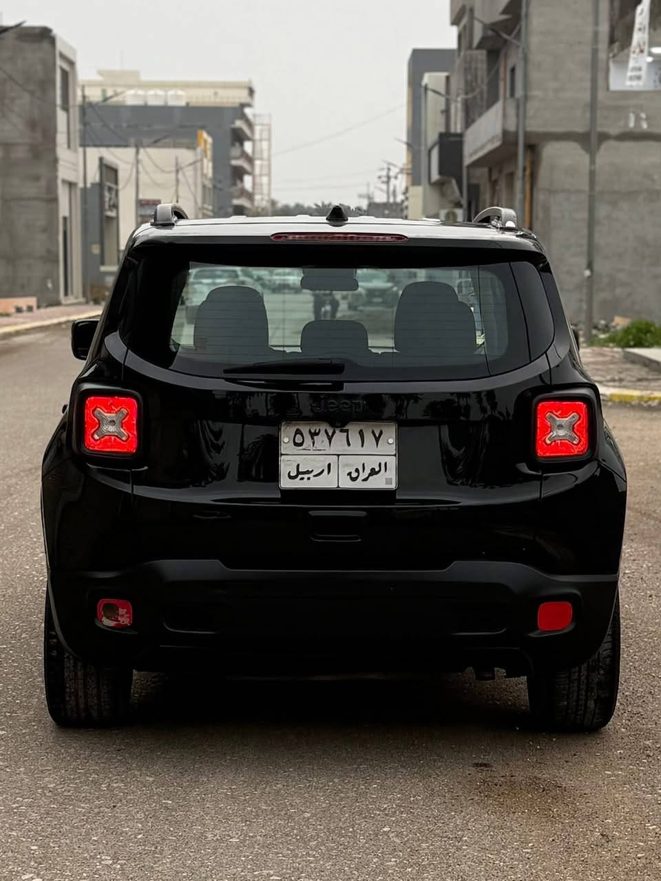 سلام عليكم 
جيب رينجد  نوع سبورت 
2018 
الضرر / قطعتين تبديل فقط بونيد وجاملغ 
والباقي مكفول كير ومحرك كله مكفول
مواصفات السياره 
شاشه /كار بلي
تحكمات ستيرن  
هاند بريك بصمه
 تشغيل بصمه 
 تشغيل عن بعد
ابواب بصمه
كامره خلفيه دواره 
اربع تايرات جديد
كير ٩ نمر
محرك ٢٤٠٠ المرغوب  
ماشيه 88
ما ناقصها اي شي 
تحويل او وكاله  
للتواصل واتساب /***********
