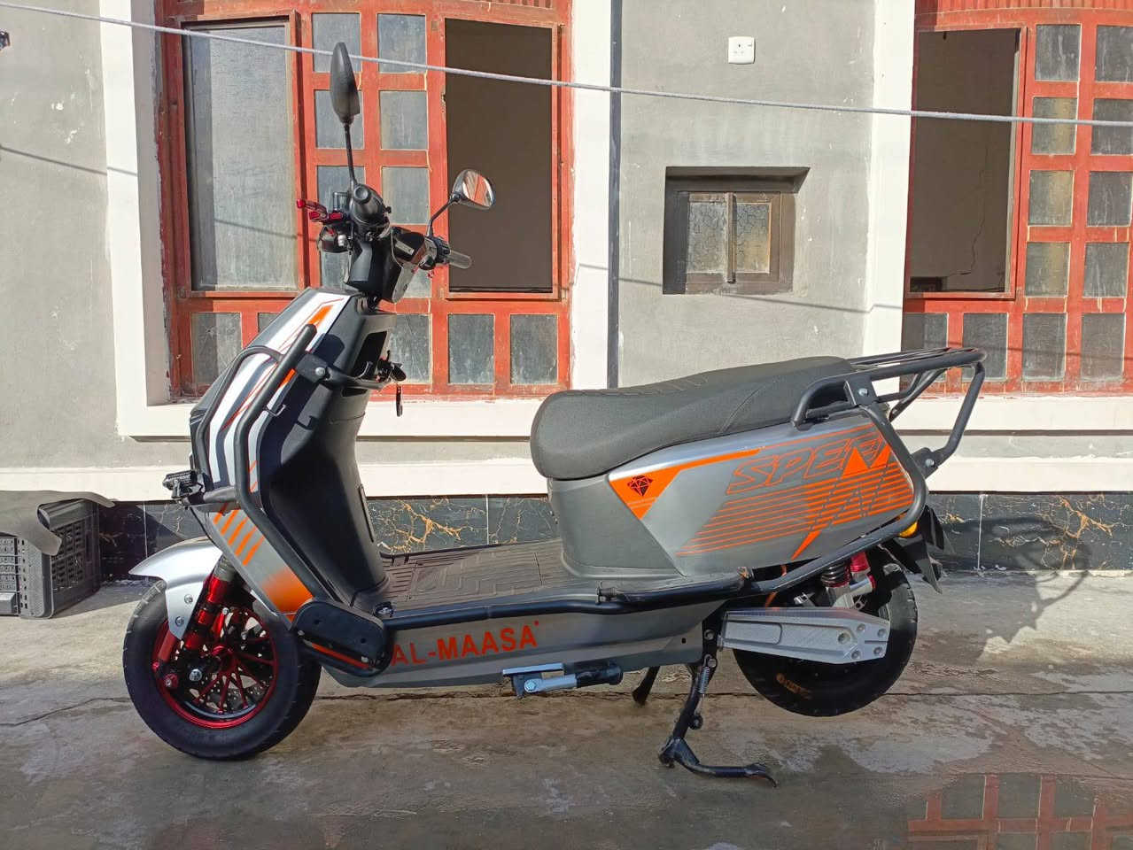 سلام عليكم دراجه شحن للبيع نوع الالماسه الشبح ست بطاريات علفحص كهريائيات كله شغاله نضيفه حيل وبلحقيقه احلا للستفسار الاتصال على الرقم ***********اتصال بي واتساب مكاني فلوجه
