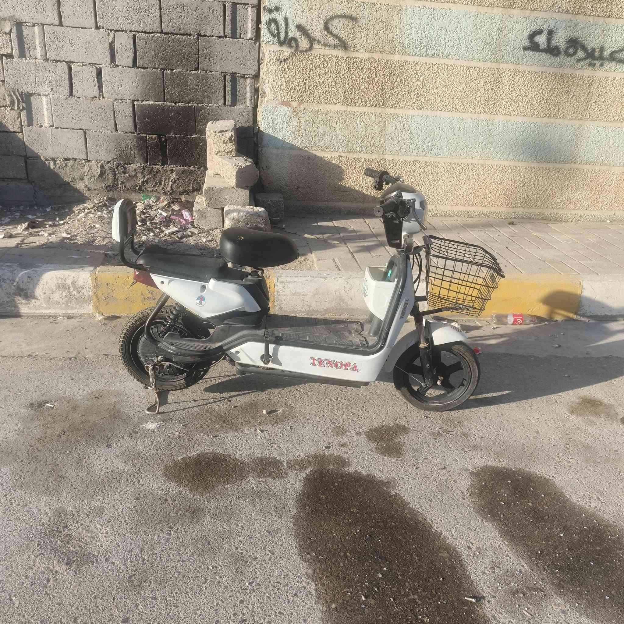 سلام عليكم باسكل شحن بدون بطاريات نضيف  للبيع 75 وبي مجال المكان التيميم الرقم ***********
