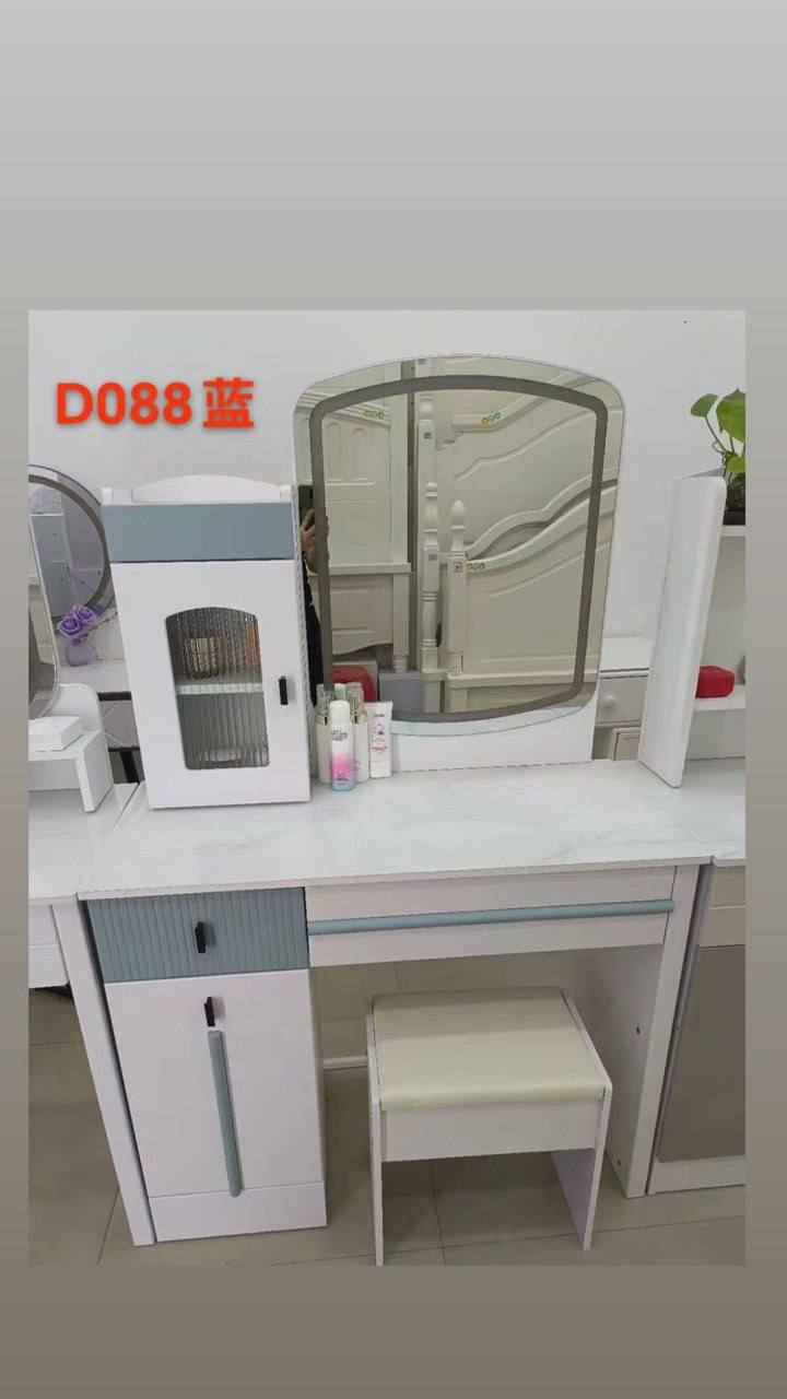 ميز تواليت انارة  سطح مرمر 
 داخل بغداد5 نقل جميع محافظات العراق ١٥ الف بغداد, العراق


**إذا كنت صاحب هذا الإعلان وتريد حذفه لأي سبب، رجاءا أرسل رسالة إلى الدعم الفني**