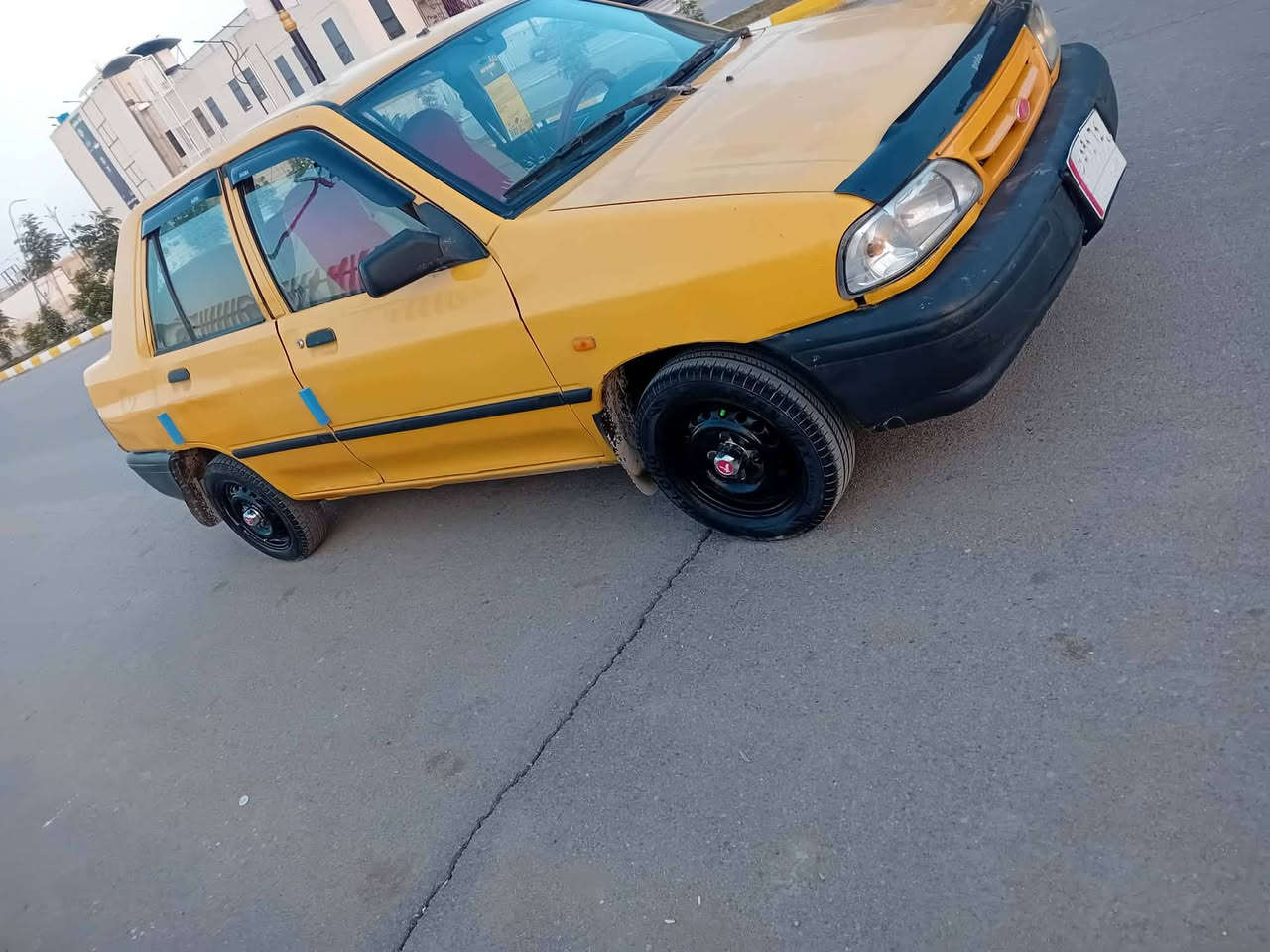 السلام عليكم  
سايبه 2015مكينه وكير وحداديه كفاله سنويه ل28مصفره هئيه وغرامات تحويل يمته مايعجبك لسعر 26وبيه مجال سياره جاهزه مكفوله كصه وكلبه وعيب شرعي المكان الناصريه الفضليه لتصال‏‪***********‬‏
