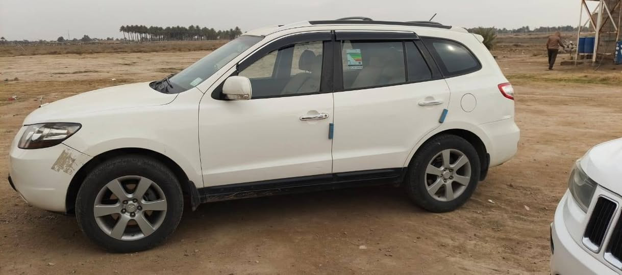 السلام عليكم
سنتافي للبيع. خليجي
موديل2009.   السعر.  140 بيها مجال
سنتافي محرك حجم 3600
فول مواصفات 
سبعة راكب 
سيارة بدون صبغ بدون بارد سيارة جاهزة السونار مرفق مع الصور يوجد صبغ مقدار شبر بدون معجون اثر شخط
 رقم بغداد تحويل مباشر 
للاستفسار. 
***********
***********
