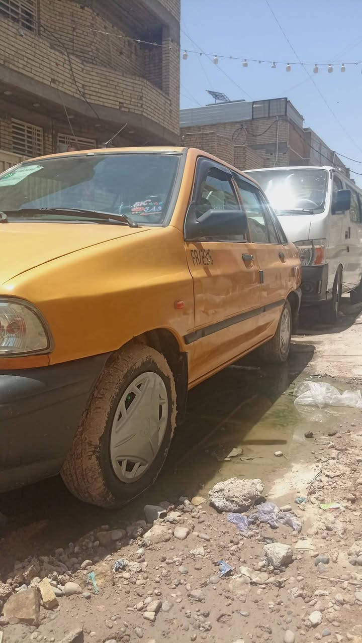 سلام عليكم سايبه 12سياره لا ضربه ولا صبغ كير محرك تخم تاير حداديه خير من الله تبريد شغال هزه جديده ربع ما مطلوبه شرط التحوين السعر 27 قفل الرقم ***********
