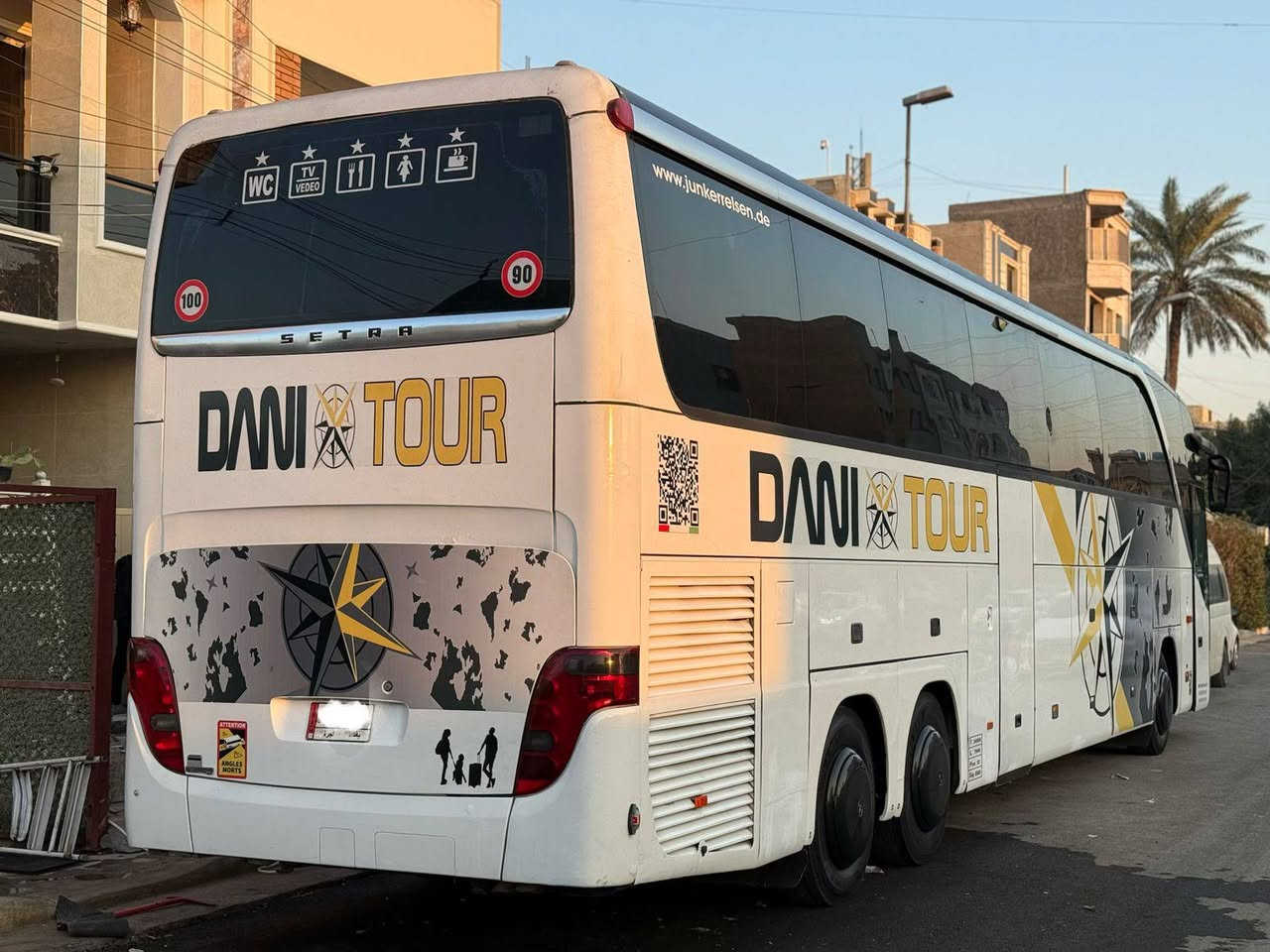 ام السيوف مديل 2005
مكينه8 كير عادي
مكينه هسه شادهة جديده
‎٥٥راكب 
تخم تاير صدر جديد 
السياره جاهزه ومابيهة اي نقص 
تبريد ابوالزعانف 
رقم بغداد مشروع وطني بسمي سنويه 2027
عنوان بغداد 
***********
