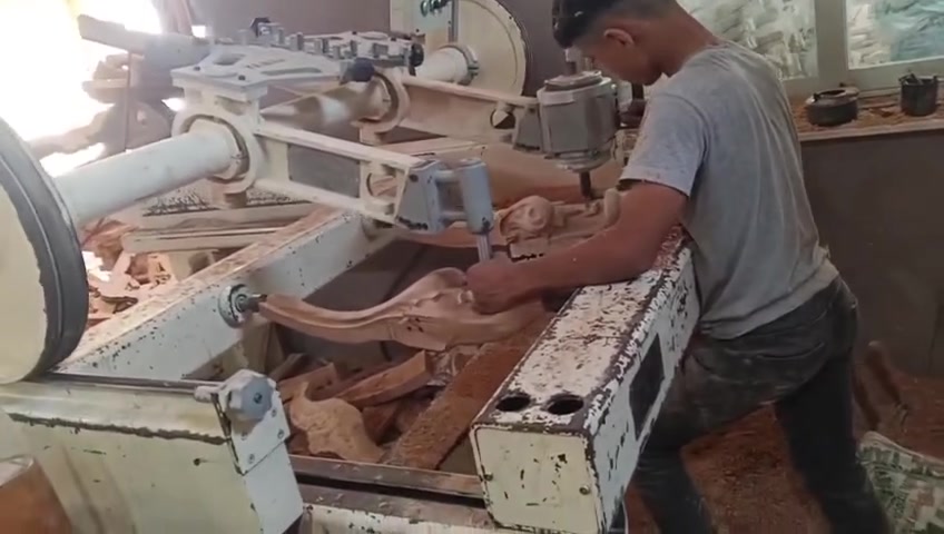 الحسن لتخبيط الموبيليا تخبي عكسي موجود ماكينه ايطاليه راس قلاب العنوان حلب بعيدين مقابل معمل سينالكو للتواصل عبر الواتس اب 05394133762
0995574519


**إذا كنت صاحب هذا الإعلان وتريد حذفه لأي سبب، رجاءا أرسل رسالة إلى الدعم الفني**