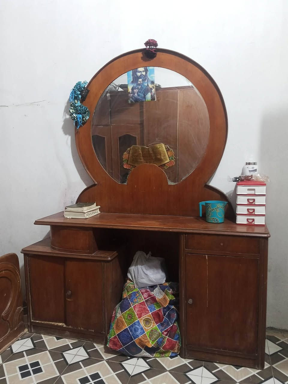 غرفه نوم سوكيه ٢٠٠بيه مجال طريق ياعلي ١٣٤


**إذا كنت صاحب هذا الإعلان وتريد حذفه لأي سبب، رجاءا أرسل رسالة إلى الدعم الفني**