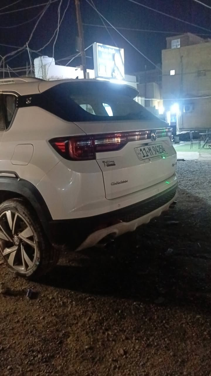 سياره شانجان فول مواصفات 2021 السعر 110 وبيها مجال باسمي ثاني يوم تحويل الرقم ***********
