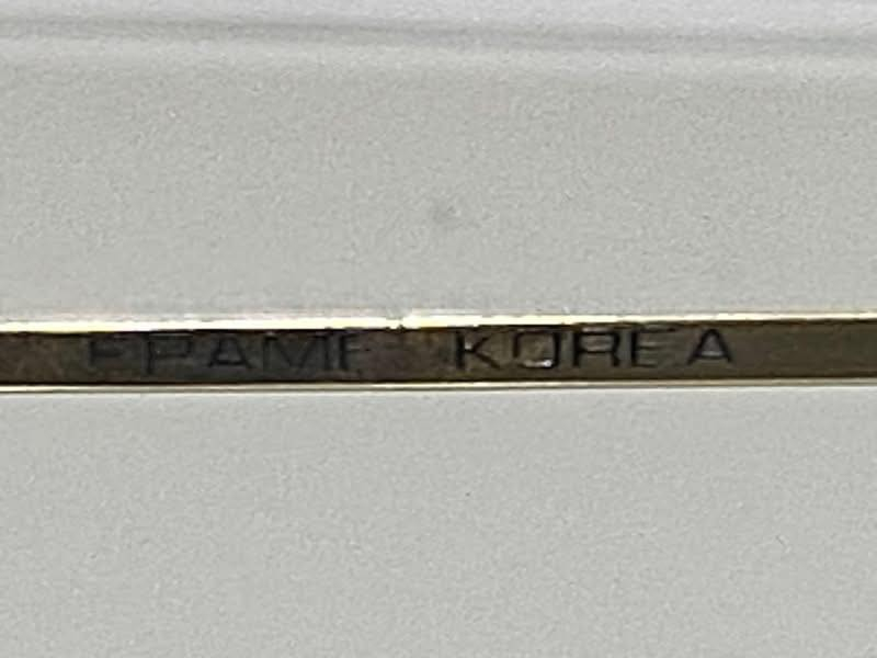 كارتير مانتوس / لون زيتوني كوبي ماستر صناعه كوريه


**إذا كنت صاحب هذا الإعلان وتريد حذفه لأي سبب، رجاءا أرسل رسالة إلى الدعم الفني**