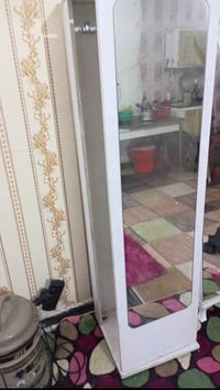 مرآة • ٢٥ • بغداد