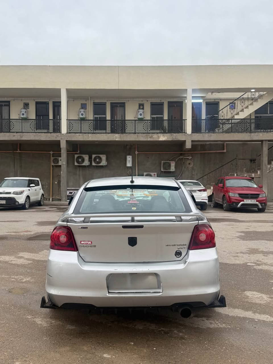 سلام عليكم 
دوج افنجر 2009
للبيع او المرواس 
⚫️مواصفات 
🔰مكينه 2400 جديده قبل سبوعين شادها 
🔰شاشه اندرويد 
🔰تحكم ستيرن 
🔰ثلاجه بل دشبول 
🔰كشن كهرباء 
🔰كروس سرعه 
🔰عليها لايتات زنون 
🔰محدثه شكل الخارج مال موديل 13
🔰تخم لحايه امامي خلفي رياضي 🏎️🏁
🔰ادامه كامله دهن وفلاتر وفيت بم وباتري جدد 
🔰سستم صوت سماعات  شادلها مال مارسدس 
🔰عليها تخم ويلات ويلد رياضي + القديم موجود مالتها 
🔰عليها كزوز مرعب اني مسوي القديم موجود تكدر ترجعه 

⚠️السياره نقصها غاز تبريد فقط 

🚧السياره بيها مكانات صبغ ابيعلك حزام

السعر65ورقه وبيها مجال للتواصل ***********
مكاني بغداد زيونه بغداد, العراق
