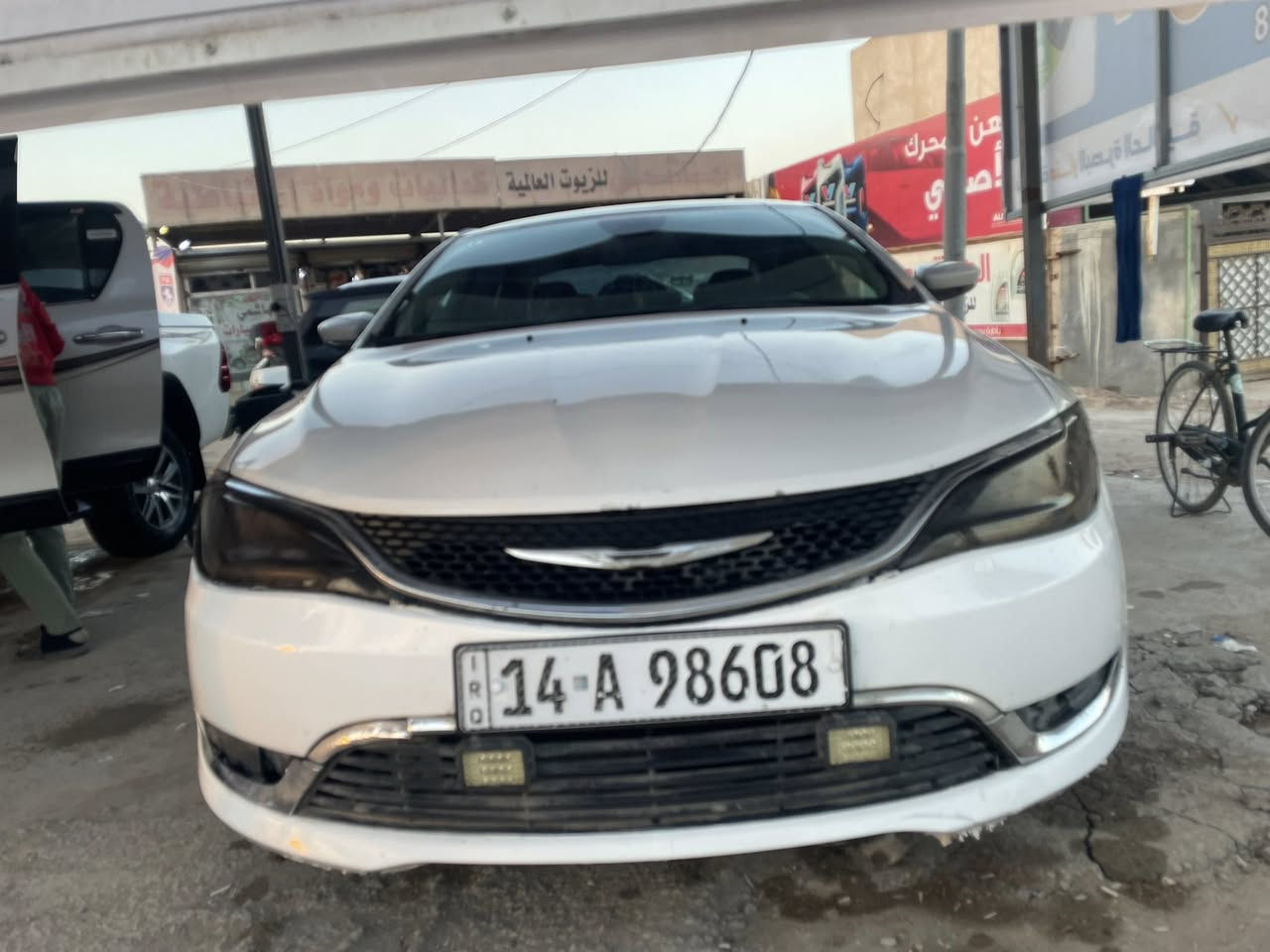 c200سلام عليكم 
2015 مديل رقم بصره دولي ضربته باب الأيمن نص التكمه 
السعر 85 وبيه مجال 
العنوان البصره شط العرب 
***********
