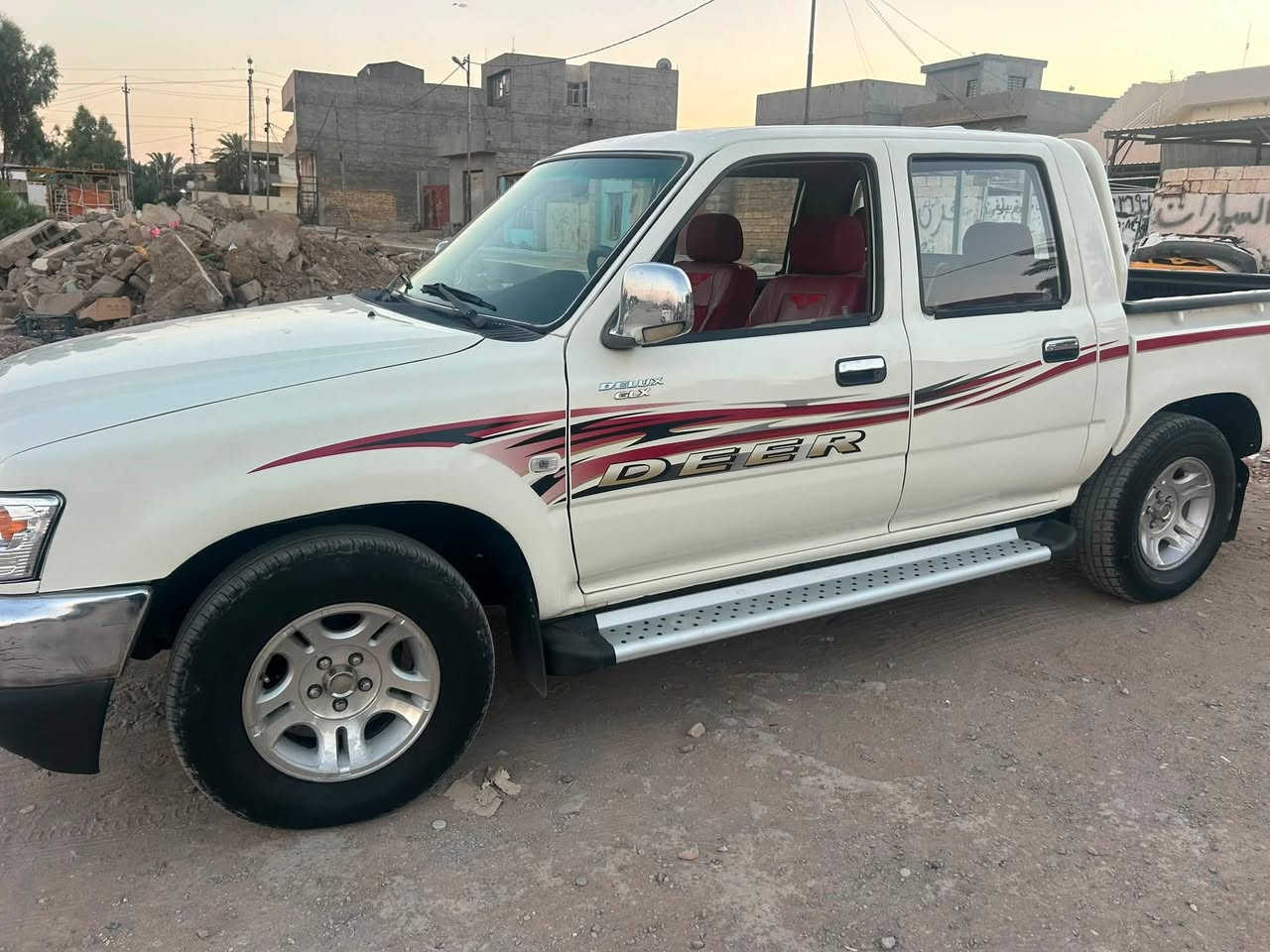 دير ٢٠٠٨ سيارة مصبوغة حزام بدون ظربة او حادث سيارة صدر ميكانيك درجة اولى غرفتها جديدة سيارة متصرف عليها فلس السعر ٥٥ وبيها مجال الاتصال على ***********
