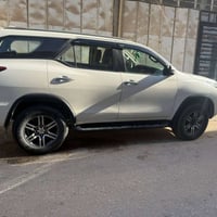 فورتشنر • ٢٠٢١ • محرك ٤٠٠٠