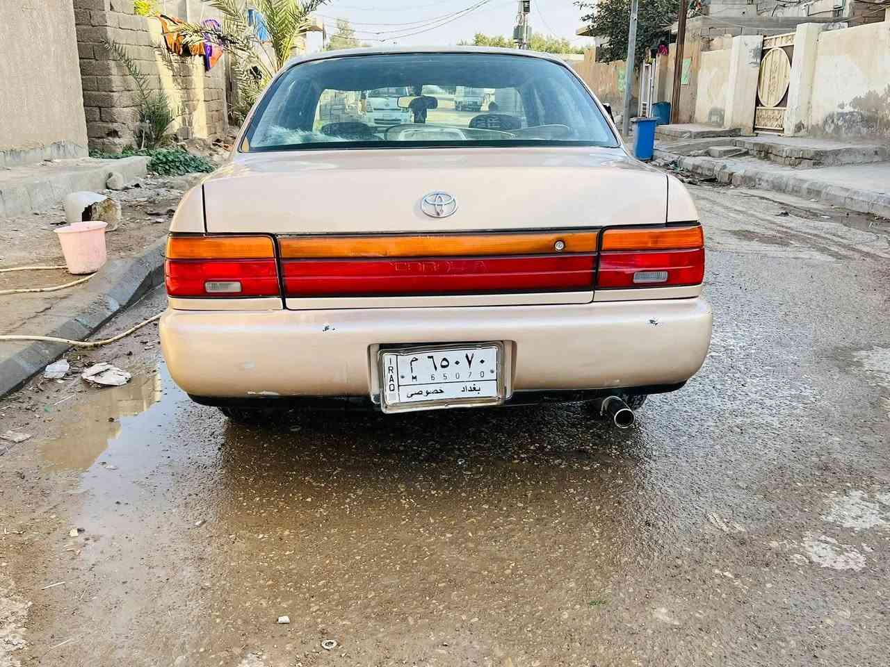 السلام عليكم  سيارة كورلا موديل ١٩٩٢ كيره مكينة مكفولات تبريد شغال كهربائيات كله شغاله
السيارة بيه ضربة عكس السياق و تحويل مباشر 
السعر :٤٥ 
للاستفسار الاتصال علي :***********
