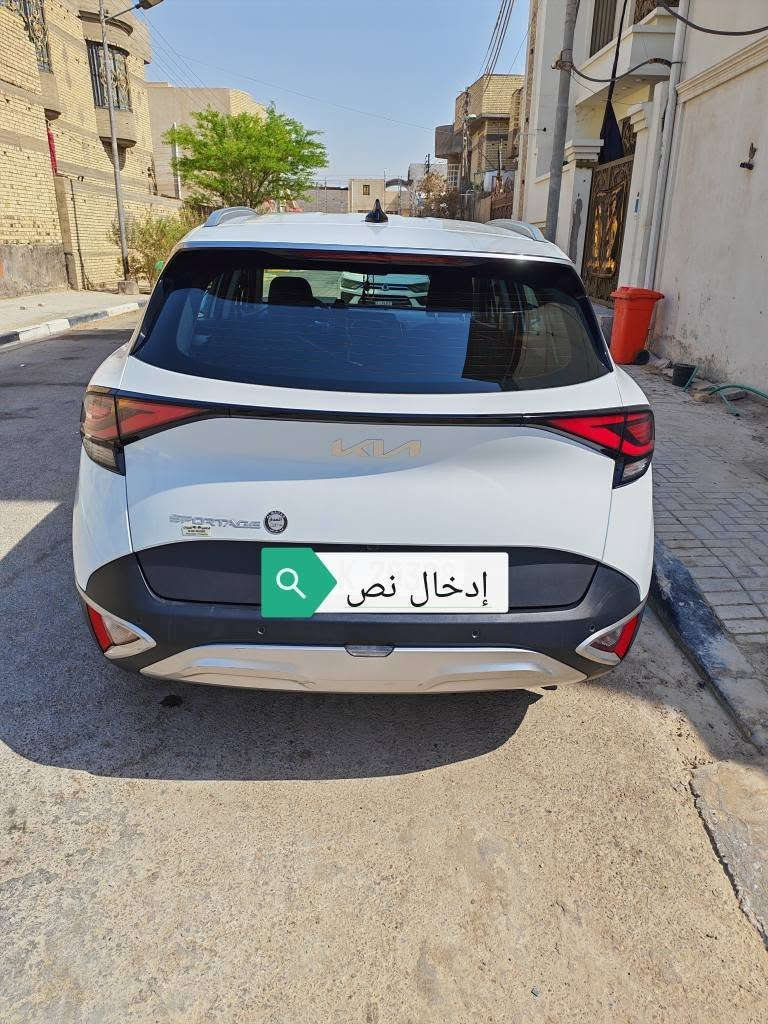 السلام عليكم 
كيا سبورتاج 2023 رقم اربيل السيارة مكفوله وجديده ماشيه 33 الف 
مواصفاتها محرك2000 ويل كب كروم وتشغيل عن بعد وحساسات وكامره وشاشه كبيره السيارة جديده ومابيها نقص
السعر 215 ورقه 
للاتصال *********** البصرة, العراق
