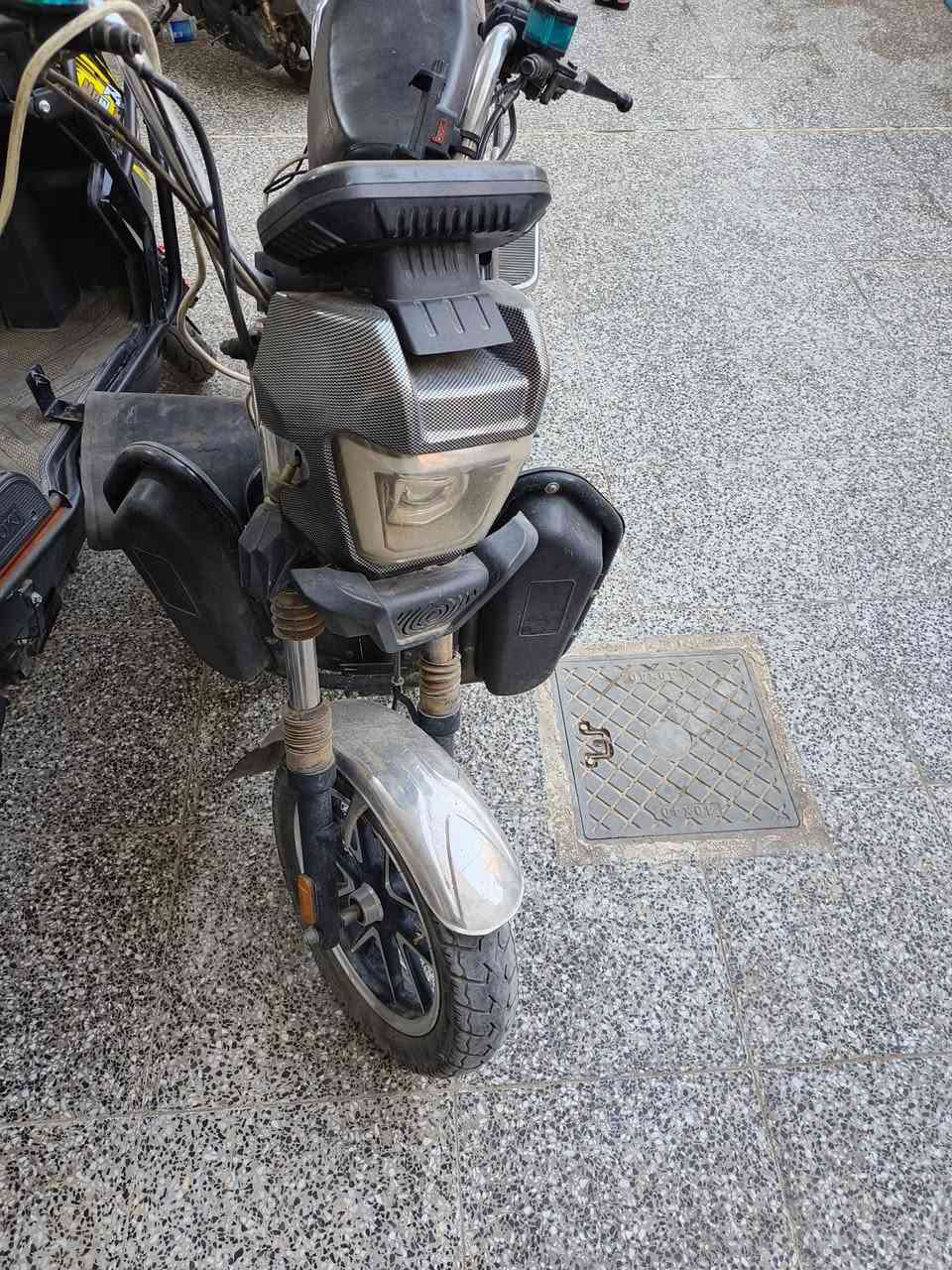 عندي دراجه شحن باتريين جدد والباقيات تعبانات من نخليها عالشحن تشتغل ومن اشيل  الشاحنه تطفى ونقصهه جوزي  تشتغل على الريموت 
السعر 400


**إذا كنت صاحب هذا الإعلان وتريد حذفه لأي سبب، رجاءا أرسل رسالة إلى الدعم الفني**