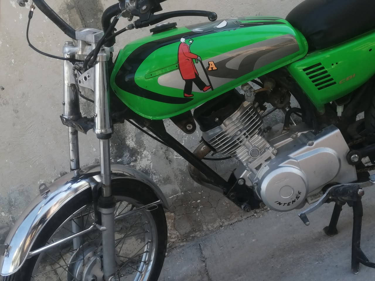 للبيع دراجه فول مكفولة السعر خاص /*********** واتساب
