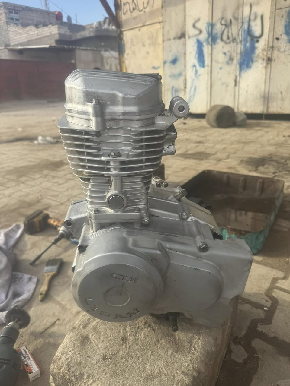 السلام عليكم شباب محركات ستوته و 4كير ع الفحص والشد يمي تأخذ جاهز وناعم السعر 100مع الشد واذا عندك محرك تنطي وتنطي فرق وبخدمت الطيبين مكاني نجف شارع السبيس قريب السوق ***********وات ساب ومتواجد ع الفيس
