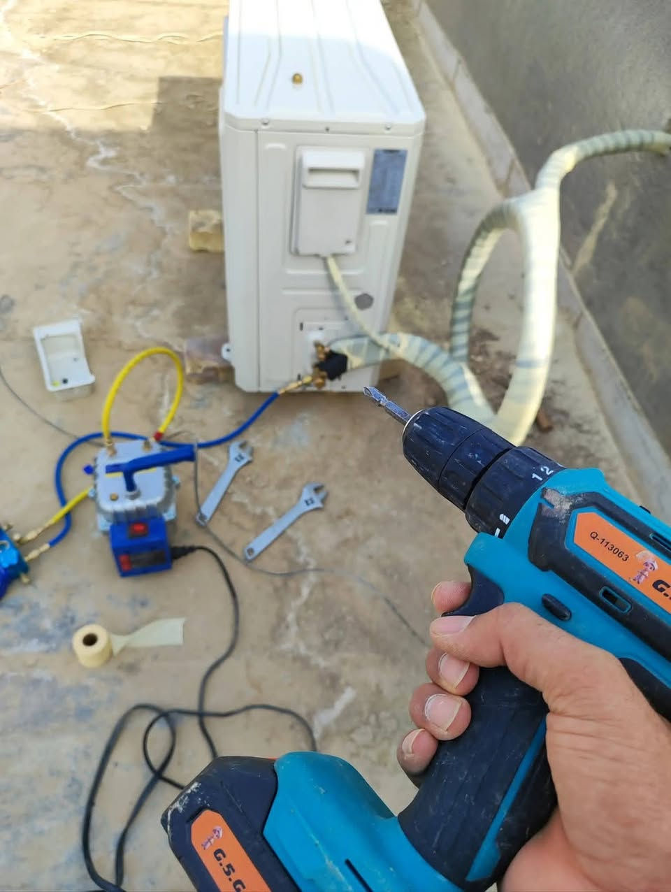 صيانه او نصب وفتح وشد وتنظيف وشحن الغاز ونقل السبالت بأسعار مناسبه معه ضمان العمل للحجز ولستفسار الاتصال على الرقم التالي
***********
***********
يتوفر واتساب 
#الناصريه ورشه متنقله
